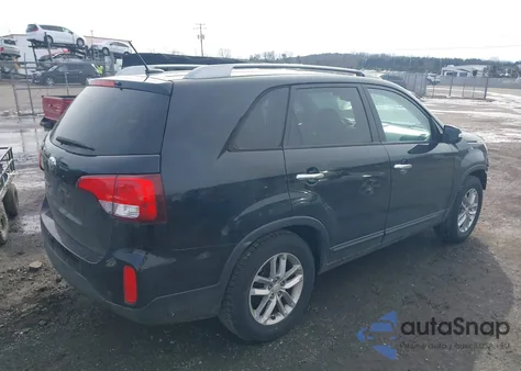 2015 Kia Sorento Lx z USA, uszkodzony, nr VIN 5XYKT4A61FG650193